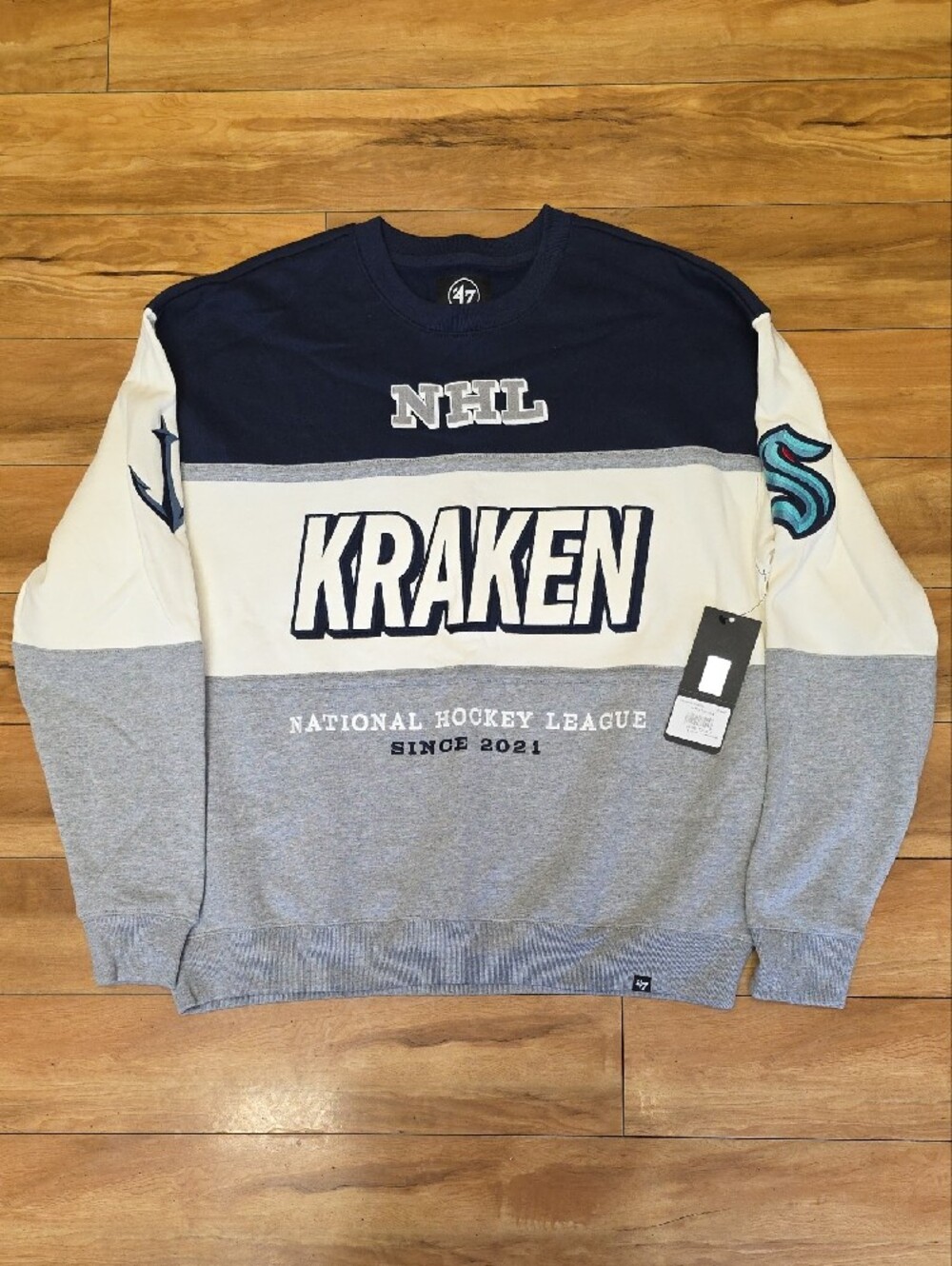 NWT Seattle Kraken Hockey NHL ’47 Brand Colorblock Crewneck Sweatshirt Size LG